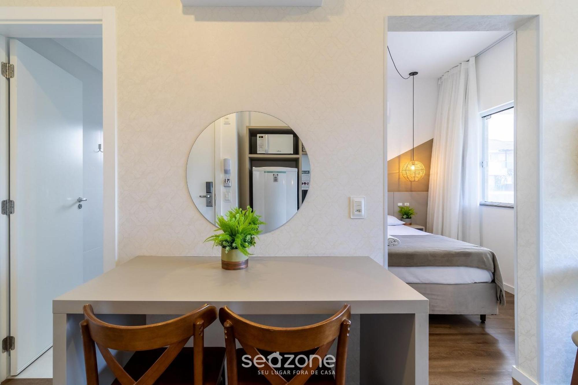 Lindos Studios Vec Bombinhas Dış mekan fotoğraf
